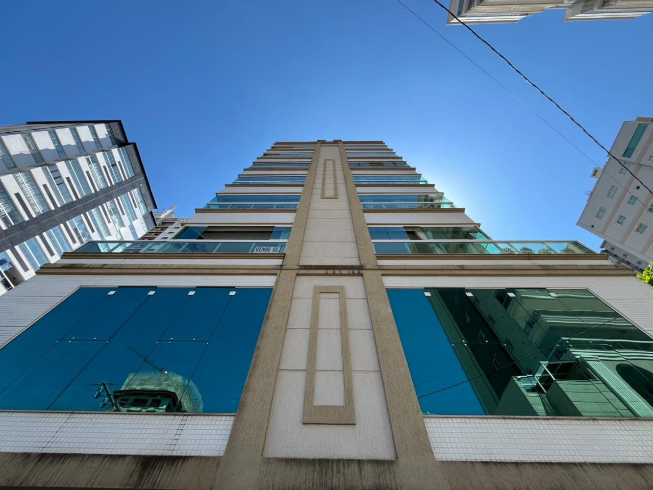 Apartamento, ELEGANCE, Meia Praia