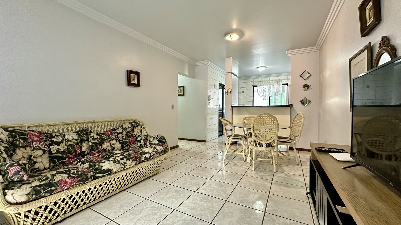Apartamento, SONHO DE VERÃO, Meia Praia