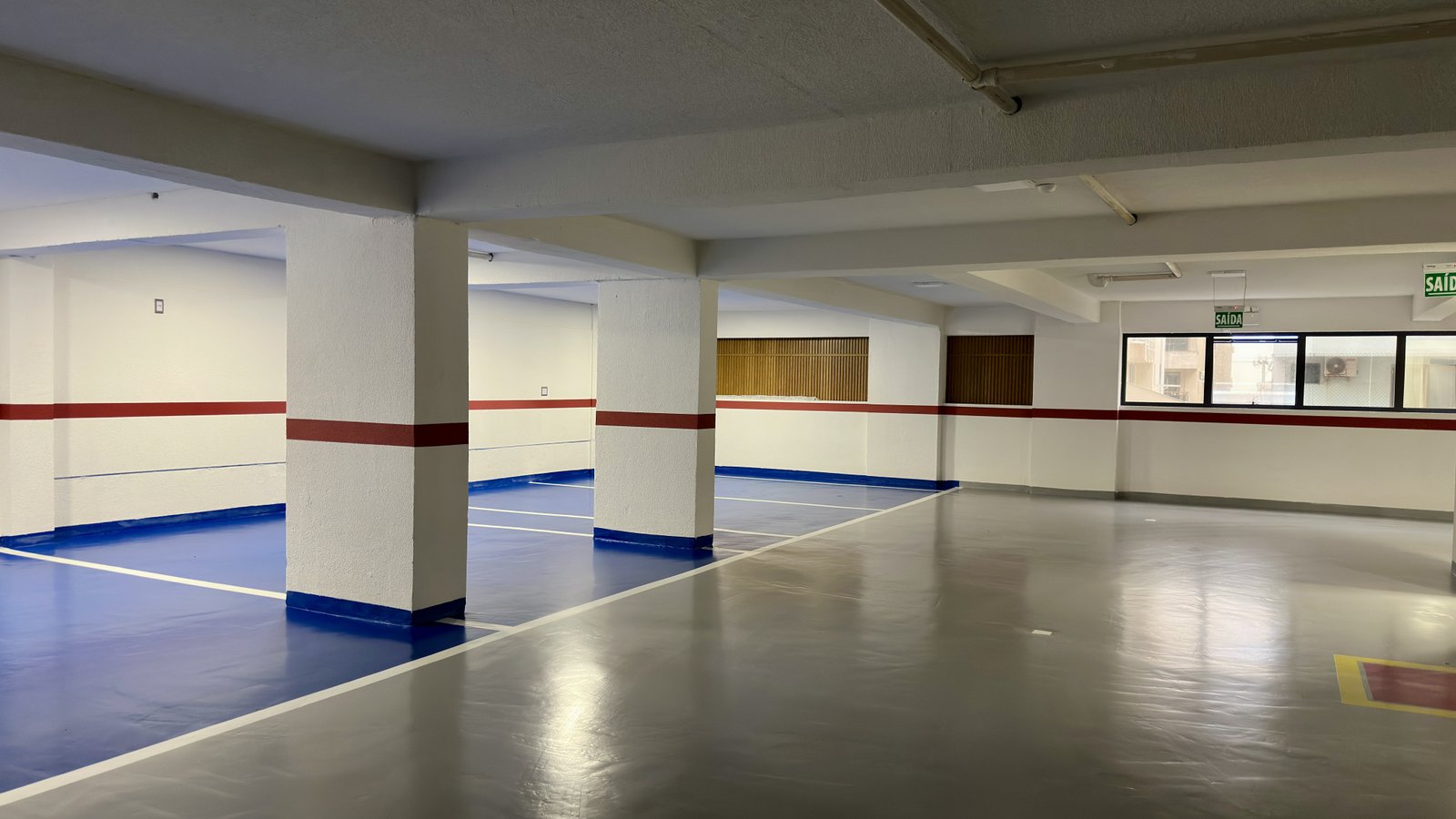 Apartamento, EZÉ, Meia Praia