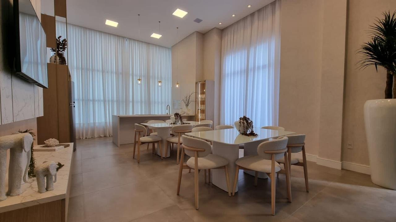 Apartamento, BROOKLYN TOWER, Meia Praia