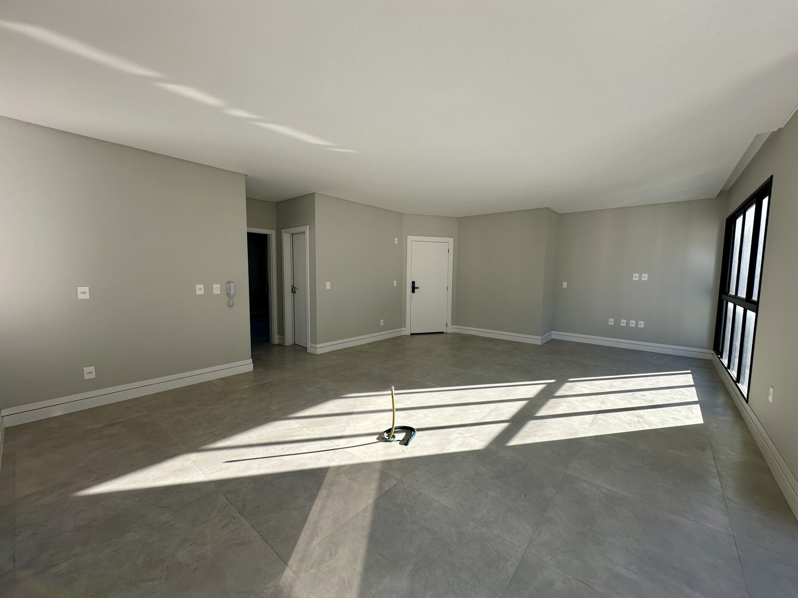 Apartamento, SELETTO, Meia Praia