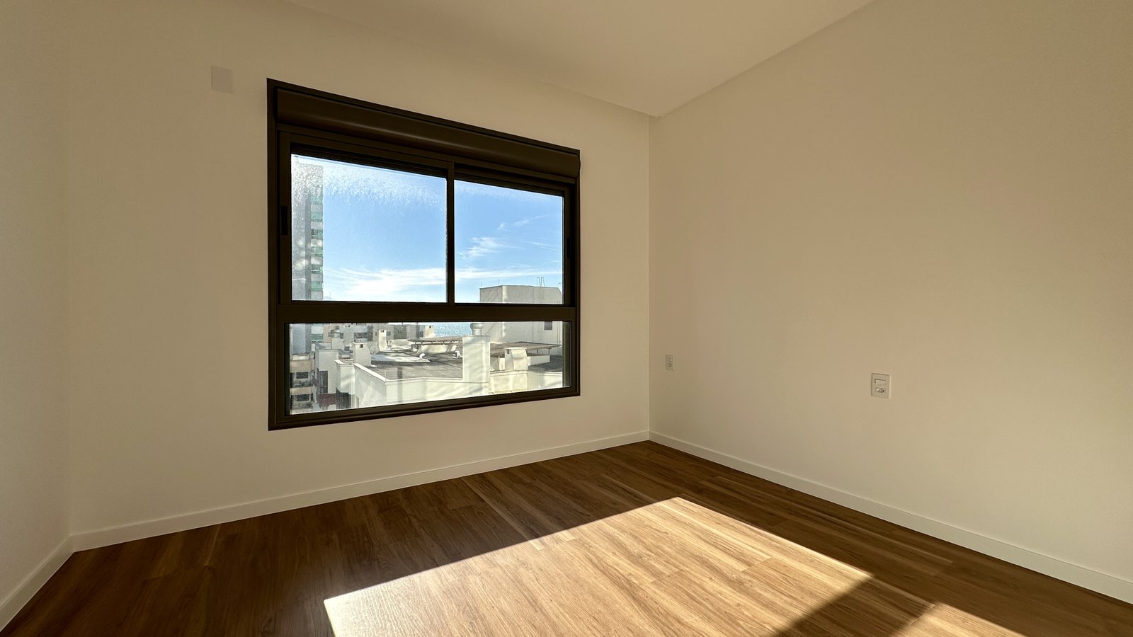 Apartamento, MARES DO SUL, Meia Praia