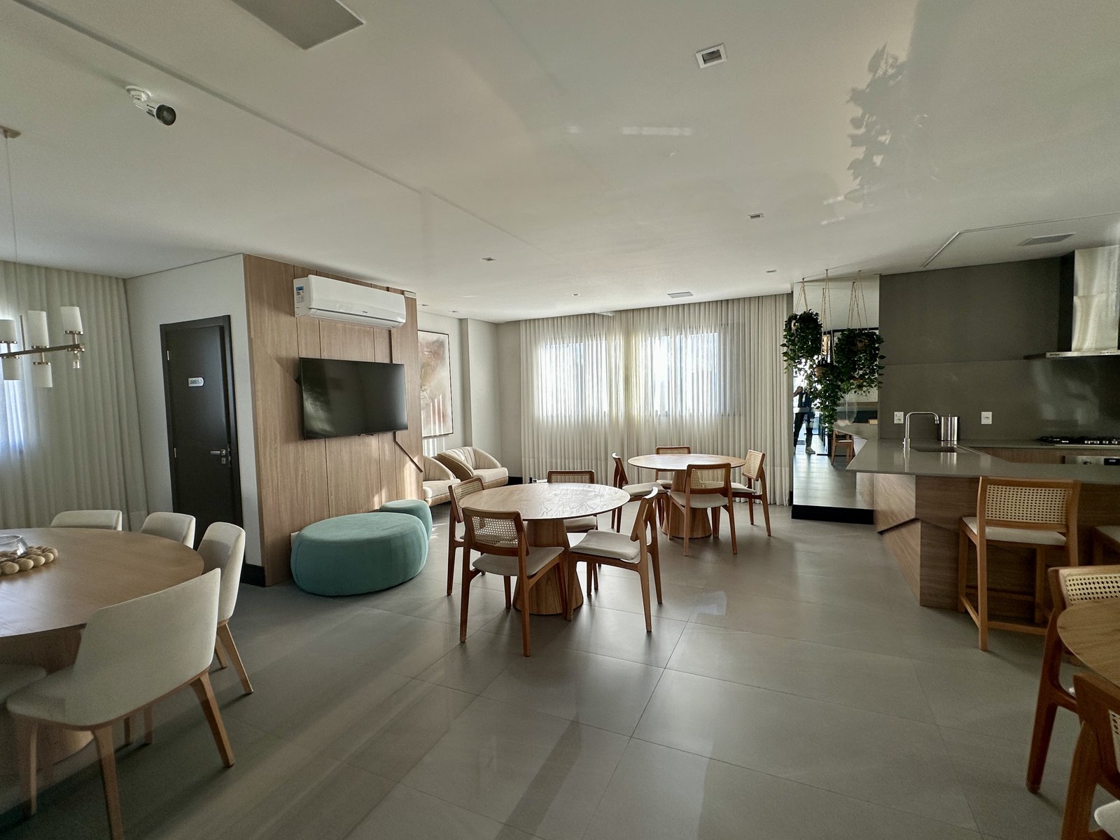 Apartamento, SELETTO, Meia Praia