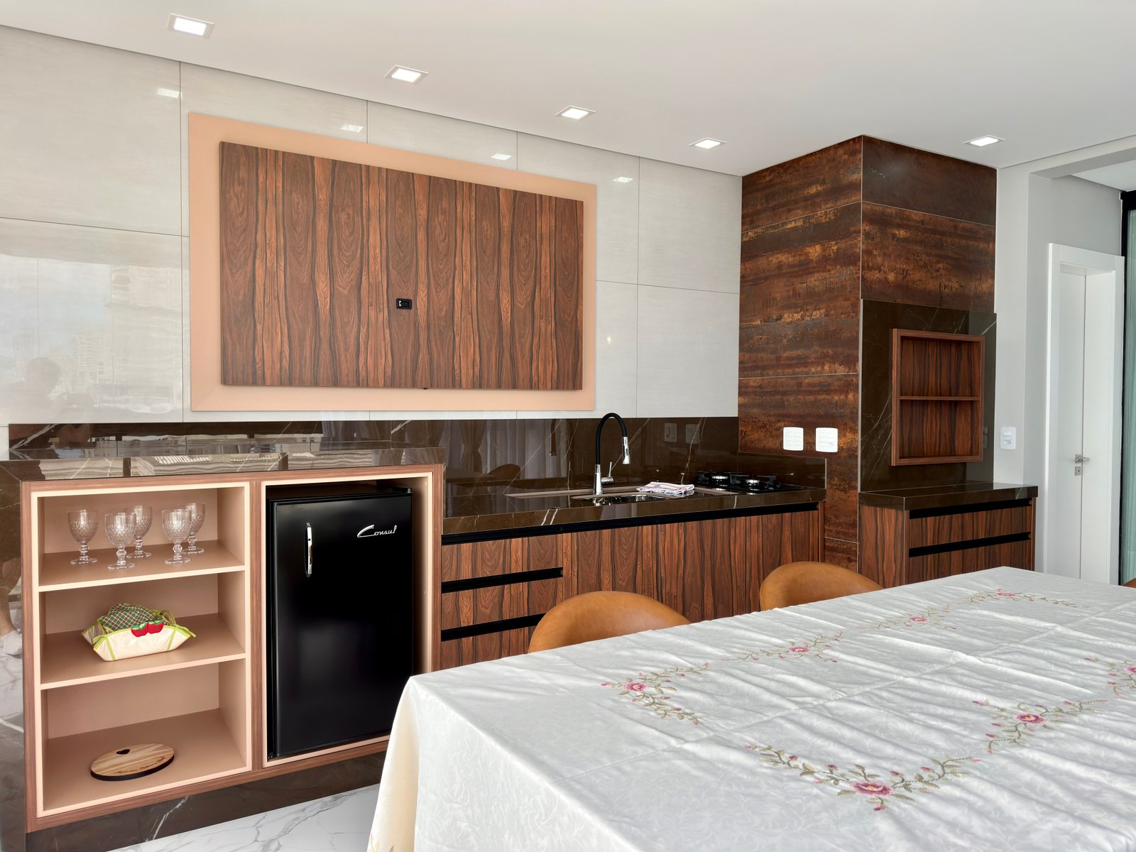 Apartamento, BEACH HOUSE, Meia Praia