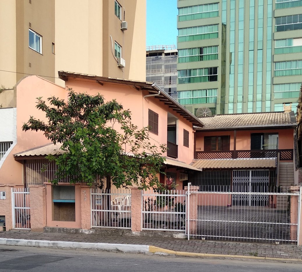 Casa, CASAS A VENDA, Meia Praia