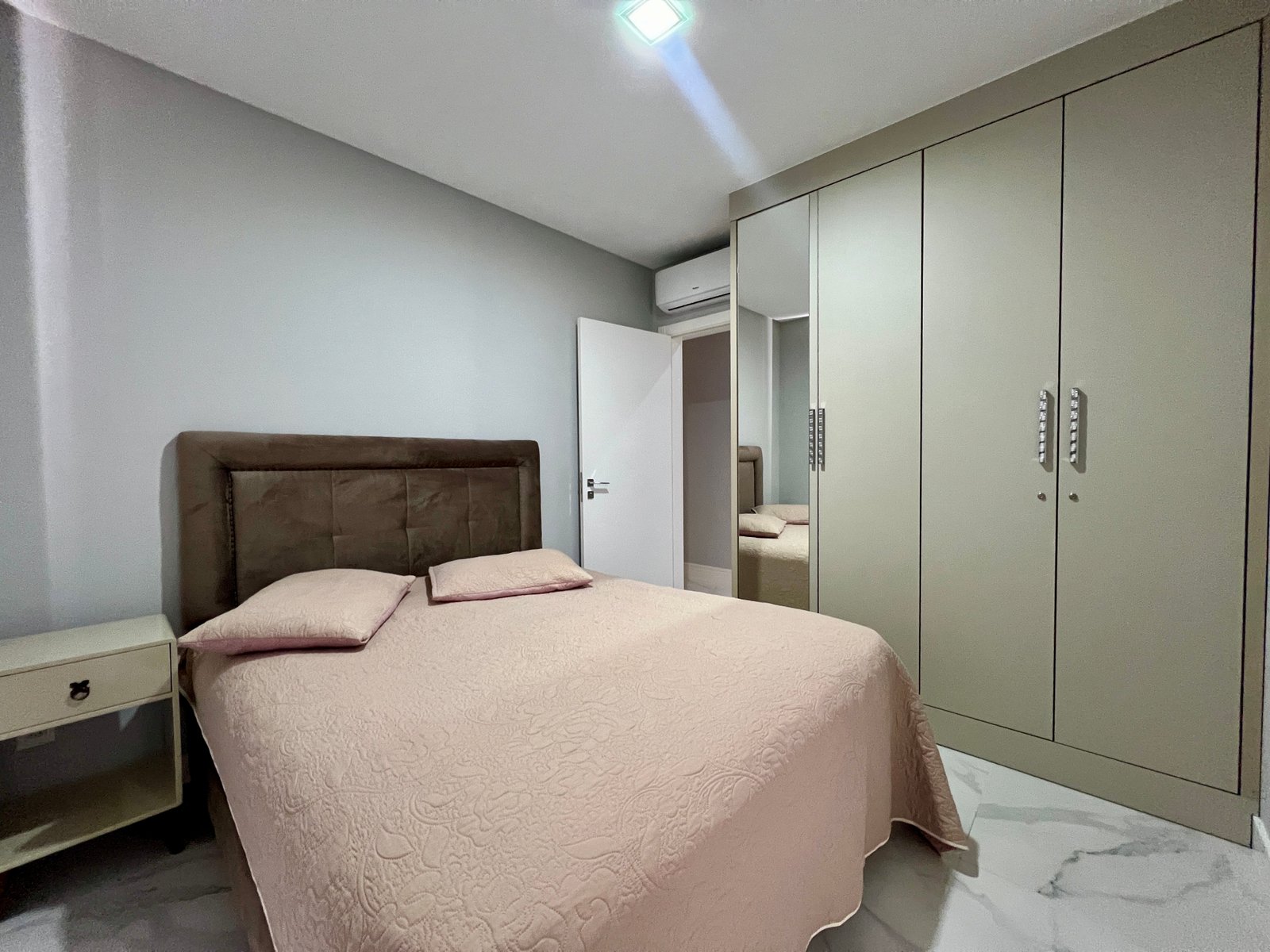 Apartamento, BLACK PIANO, Meia Praia