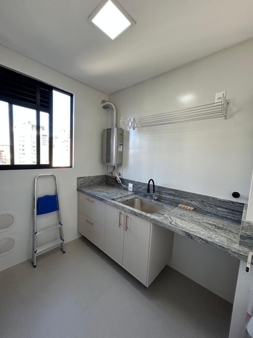 Apartamento, LA PASSIONE, Meia Praia