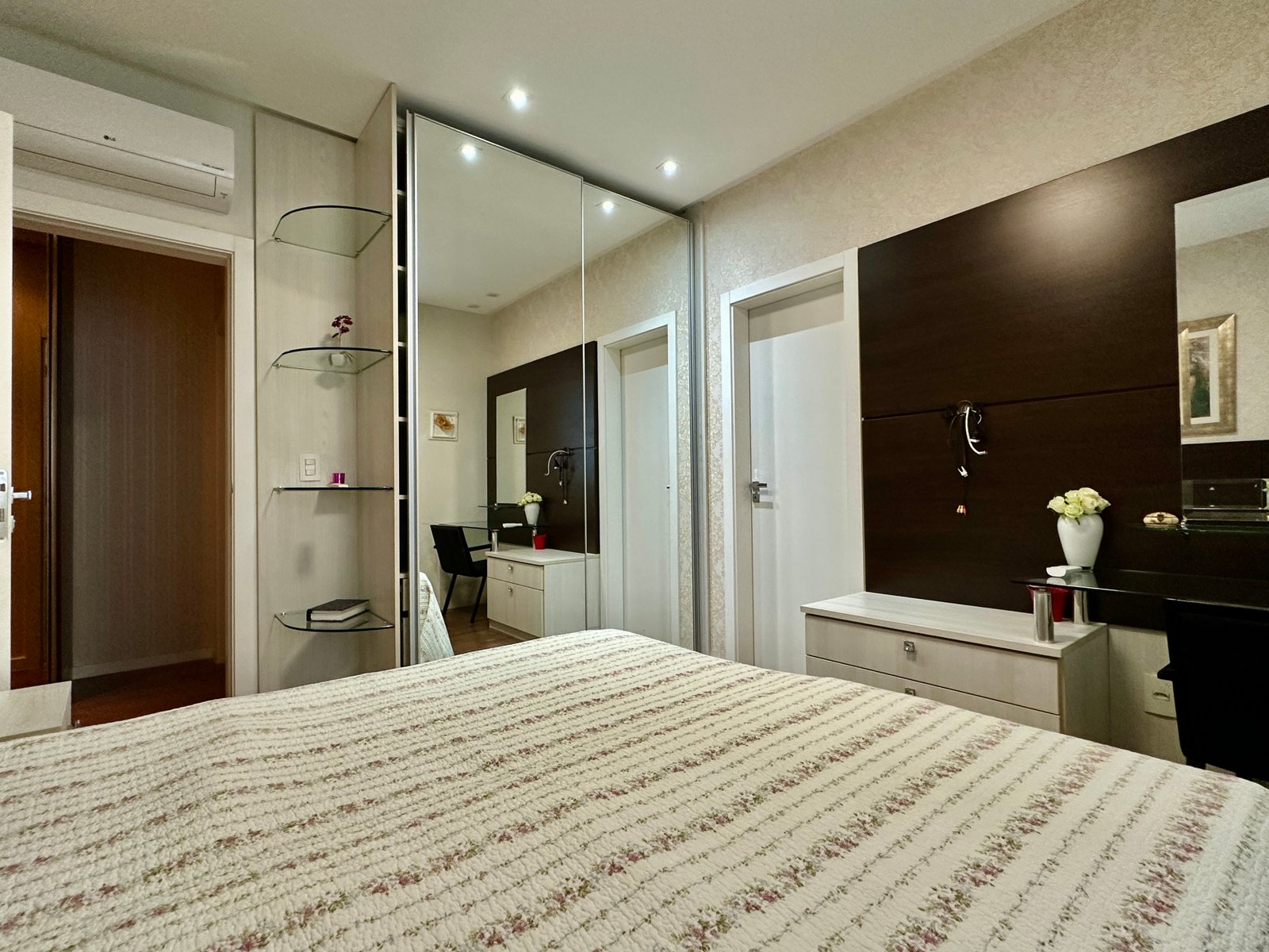 Apartamento, AUREO, Meia Praia