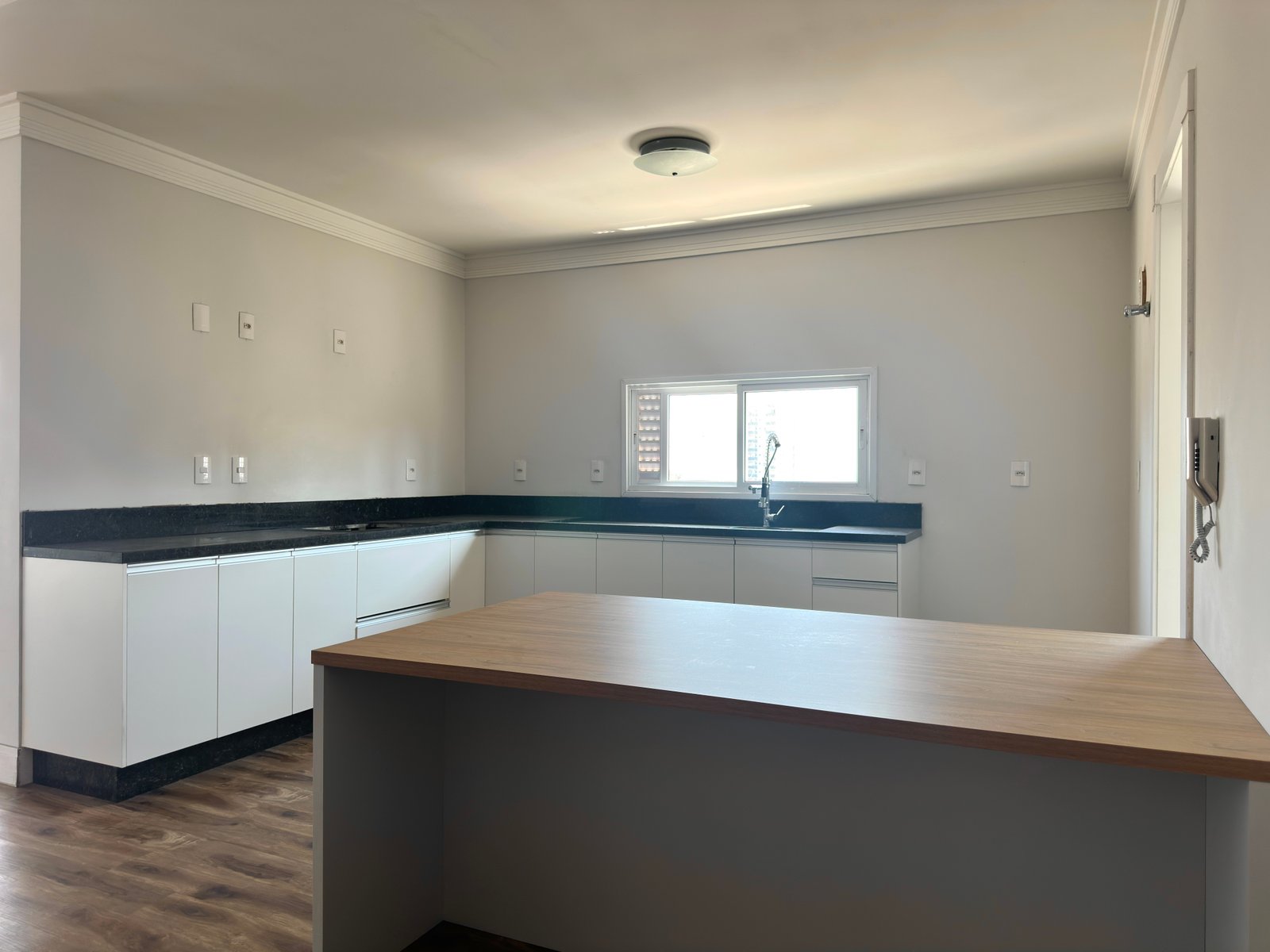 Apartamento, PRIVILEGE, Meia Praia