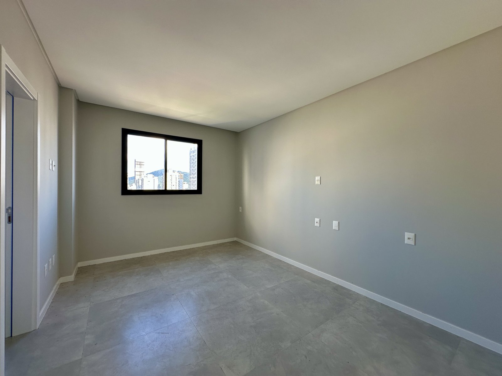 Apartamento, SELETTO, Meia Praia
