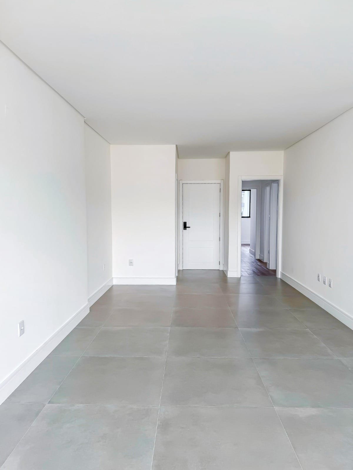 Apartamento, DOM MATEUS, Meia Praia