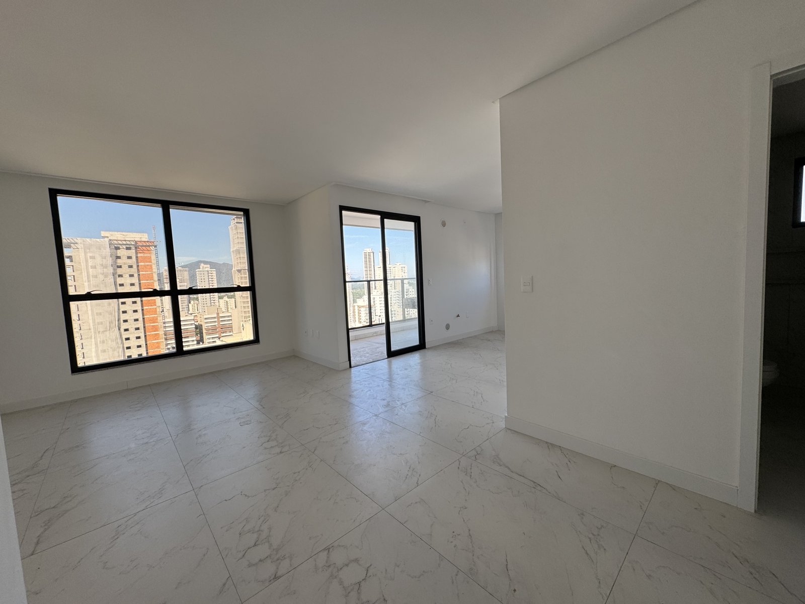 Apartamento, BOURBON, Meia Praia
