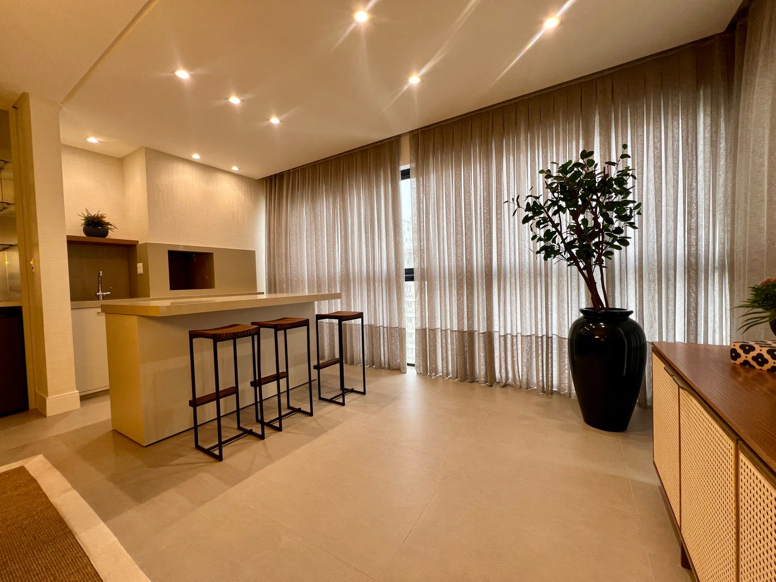 Apartamento, DOM BENEDITO, Meia Praia