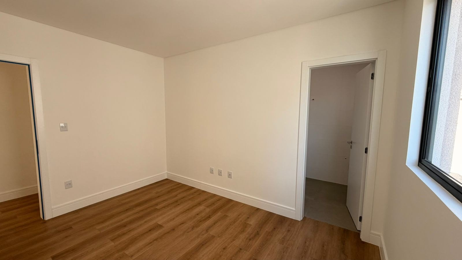 Apartamento, DOM MATEUS, Meia Praia