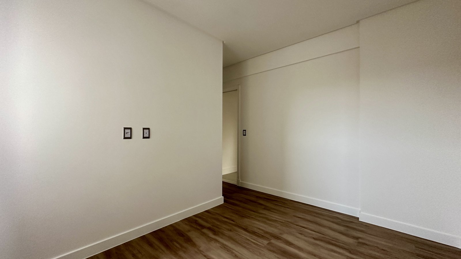 Apartamento, EZÉ, Meia Praia