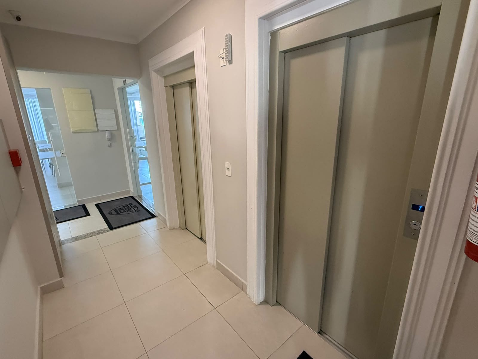 Apartamento, BEVERLY HILLS, Meia Praia
