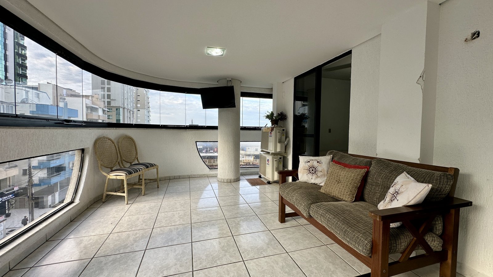 Apartamento, SONHO DE VERÃO, Meia Praia
