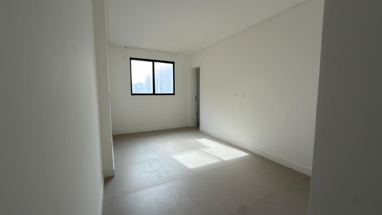Apartamento, LA PASSIONE, Meia Praia