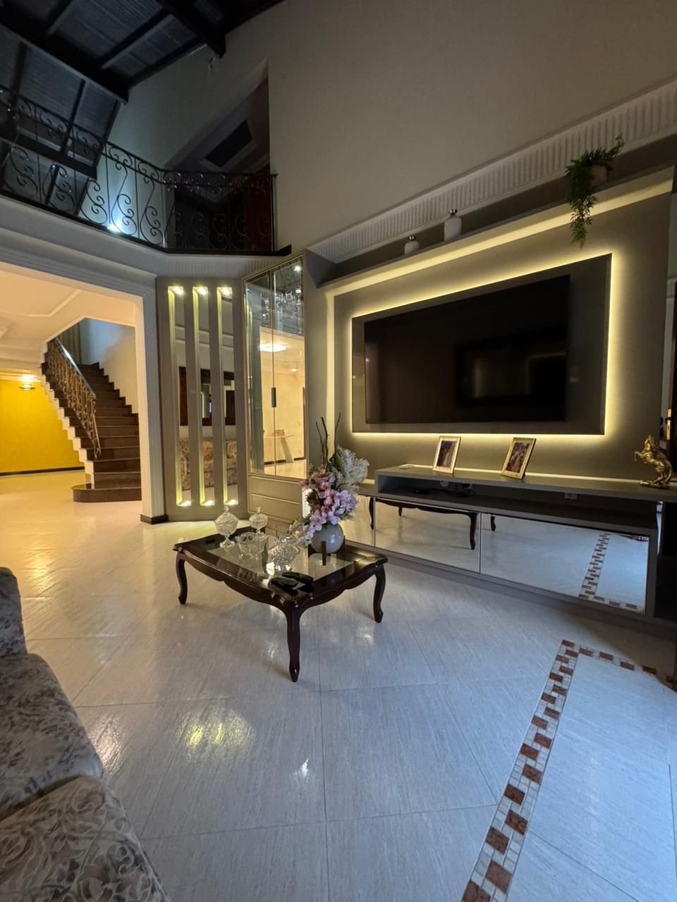Casa, CASA EM ANGELINA, Centro