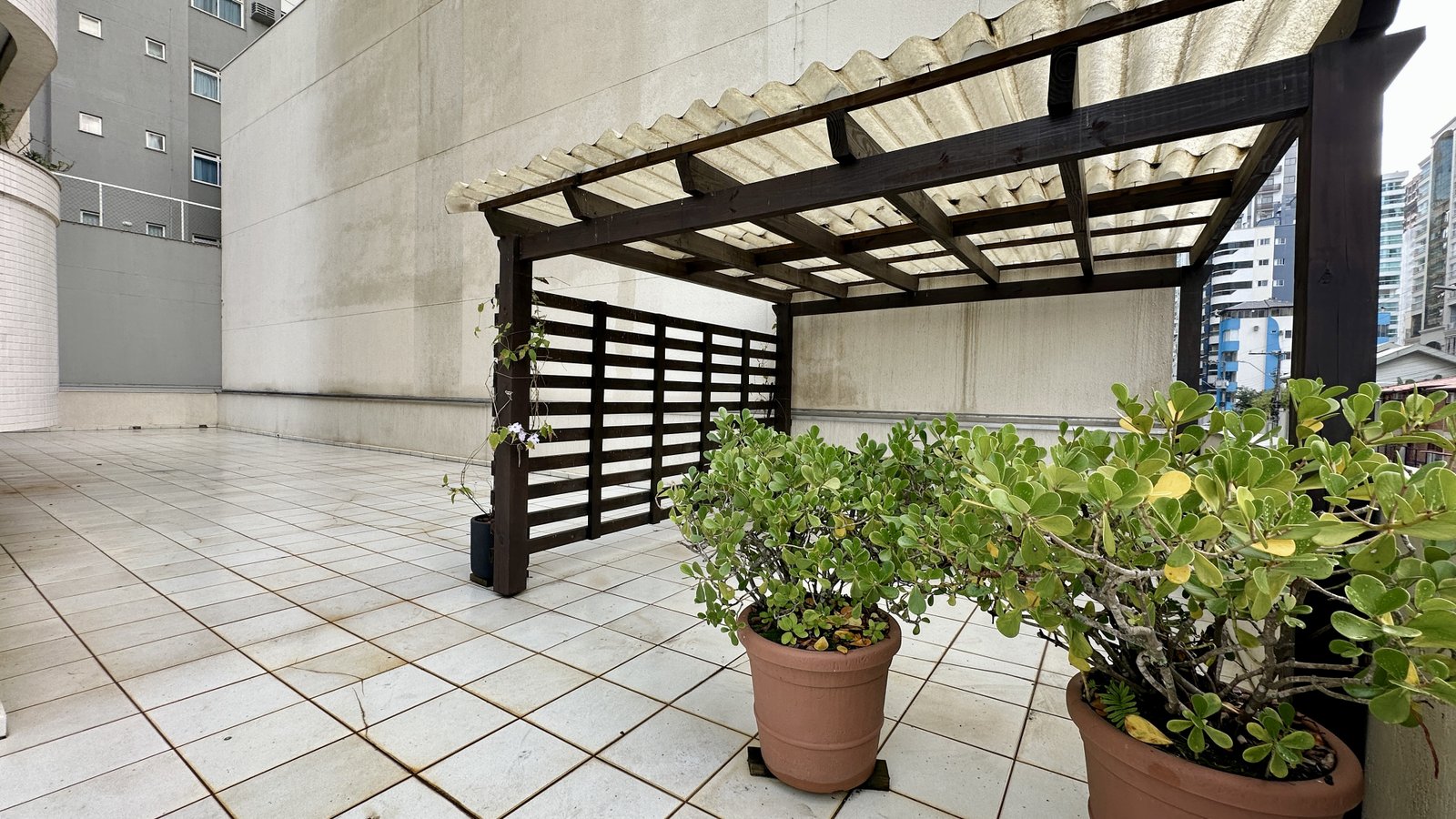 Apartamento, SONHO DE VERÃO, Meia Praia