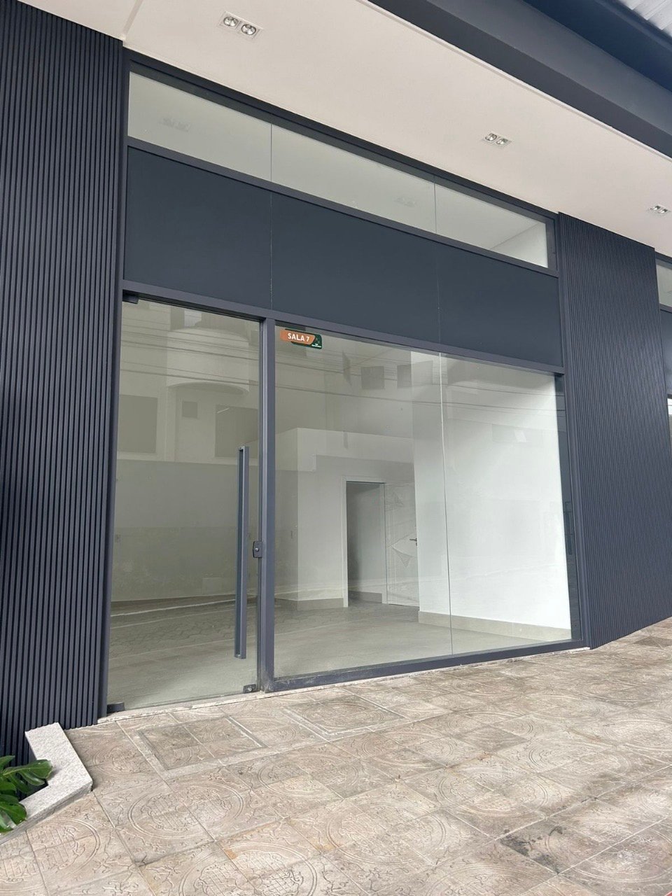 Loja-Salão, 43 m² - Foto 1