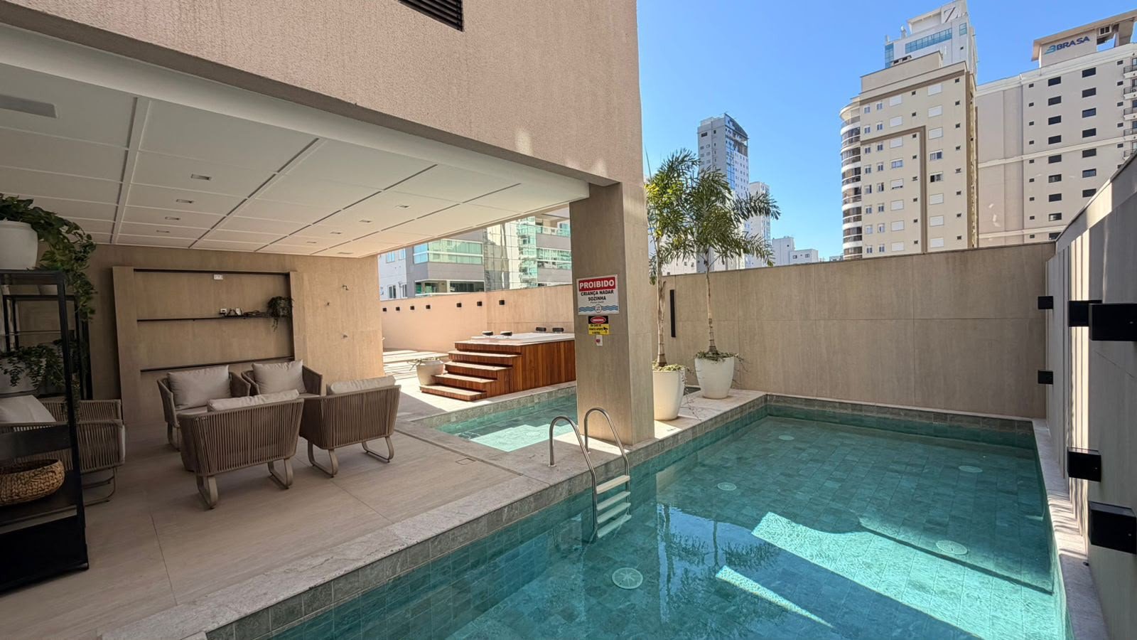 Apartamento, DOM MATEUS, Meia Praia