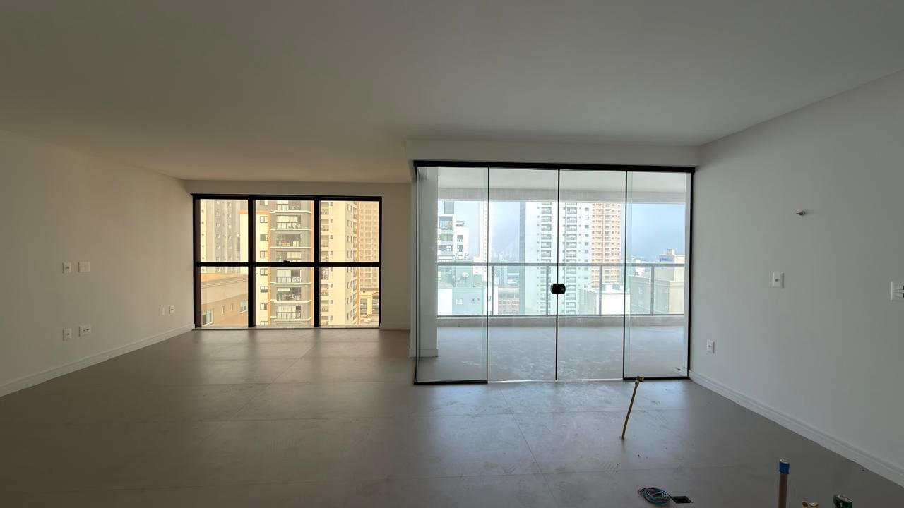 Apartamento, LA PASSIONE, Meia Praia