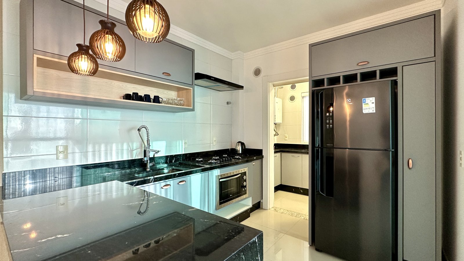 Apartamento, BEVERLY HILLS, Meia Praia