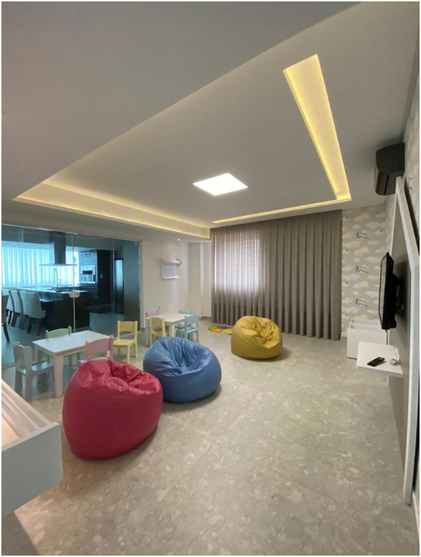 Apartamento, ISIS DELLAGNELO, Meia Praia