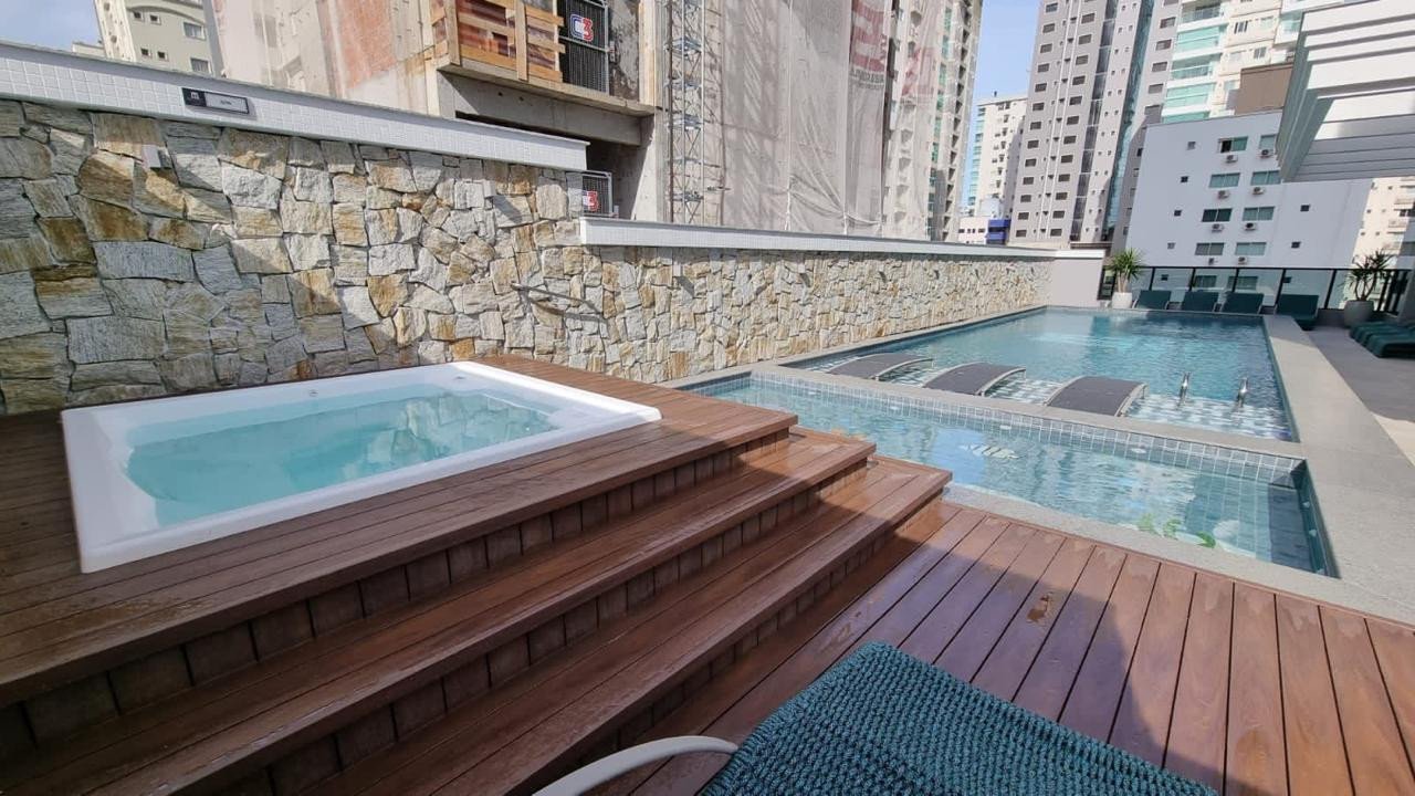 Apartamento, BROOKLYN TOWER, Meia Praia