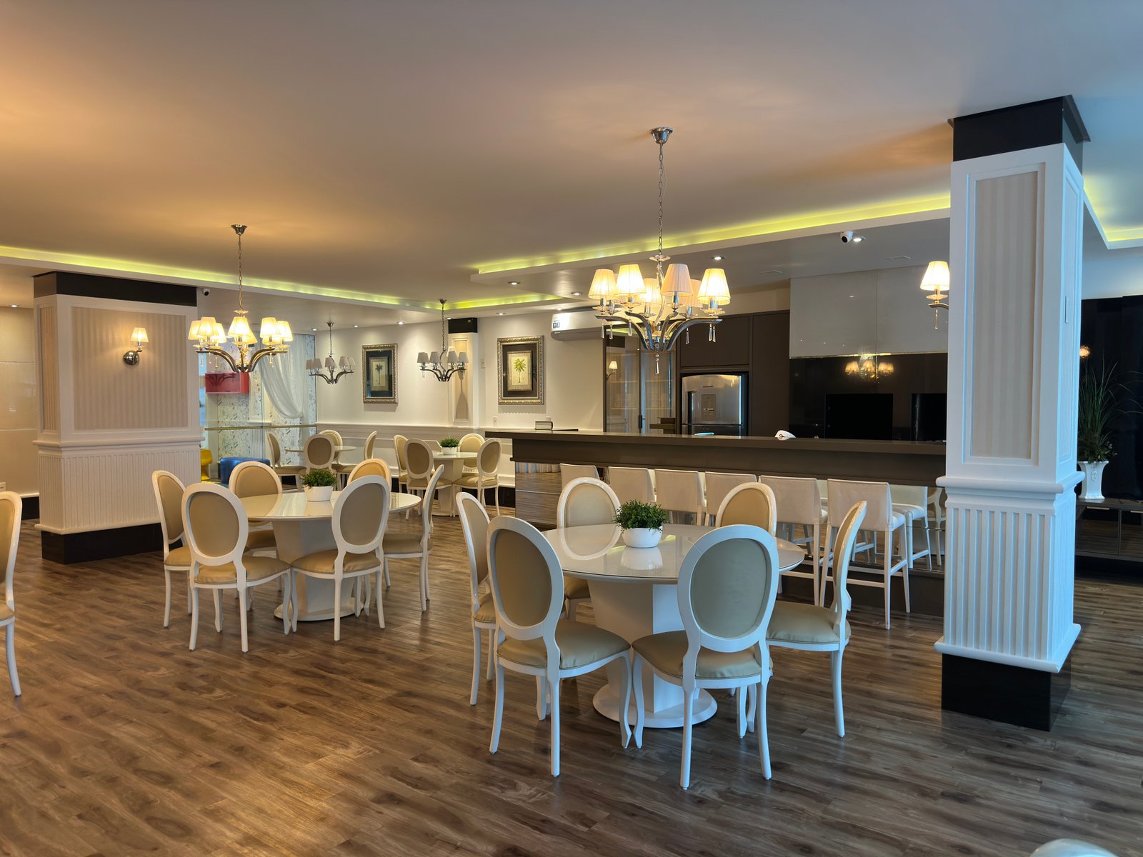 Apartamento, PRIVILEGE, Meia Praia