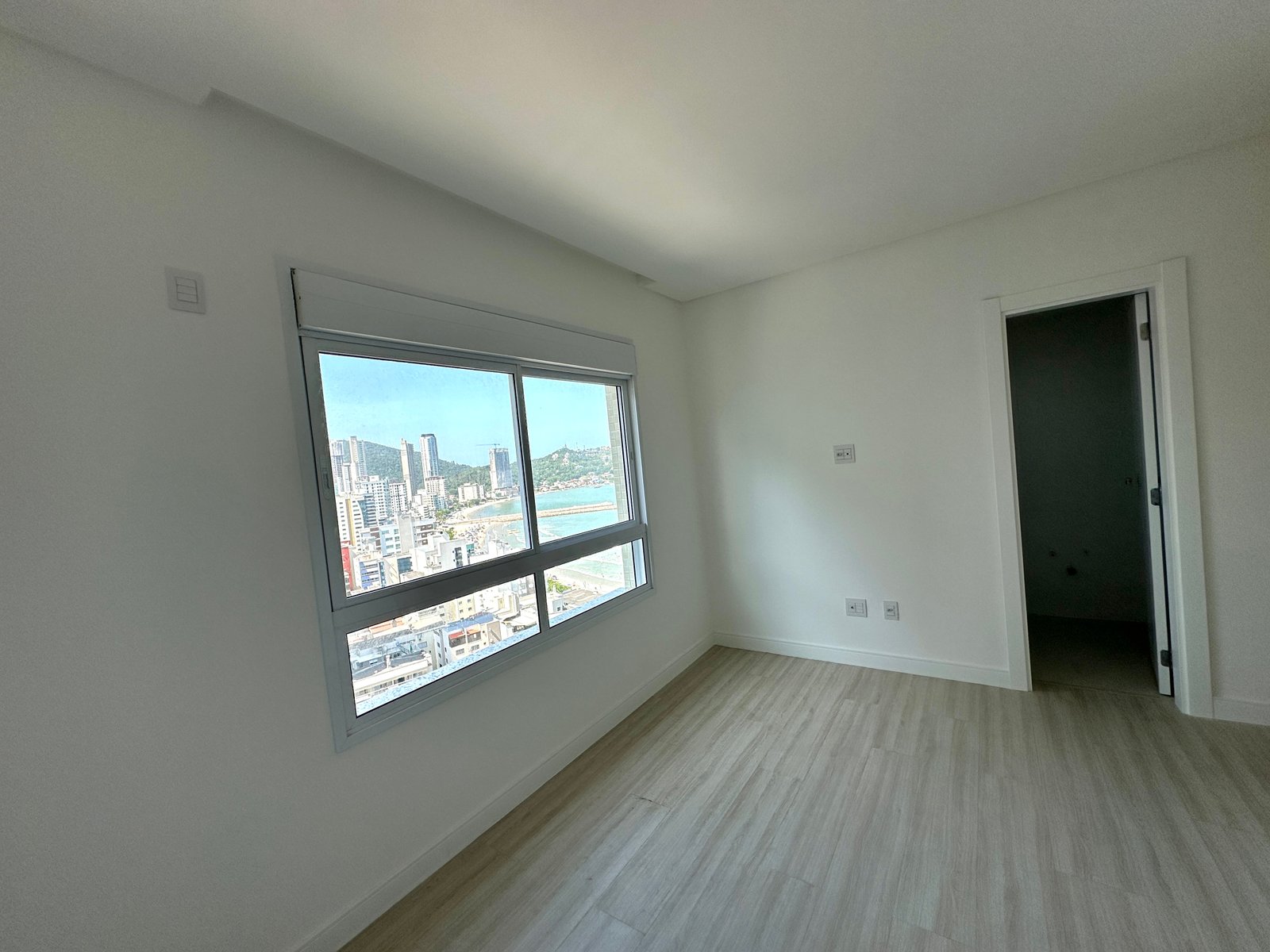 Apartamento, PRAIA DA FERRUGEM, Centro