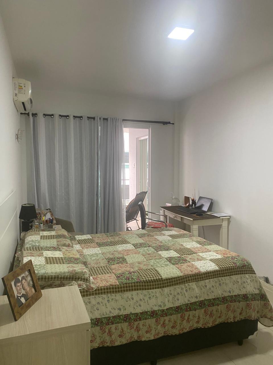 Apartamento, JOÃO ARTUR WAYHS, Meia Praia