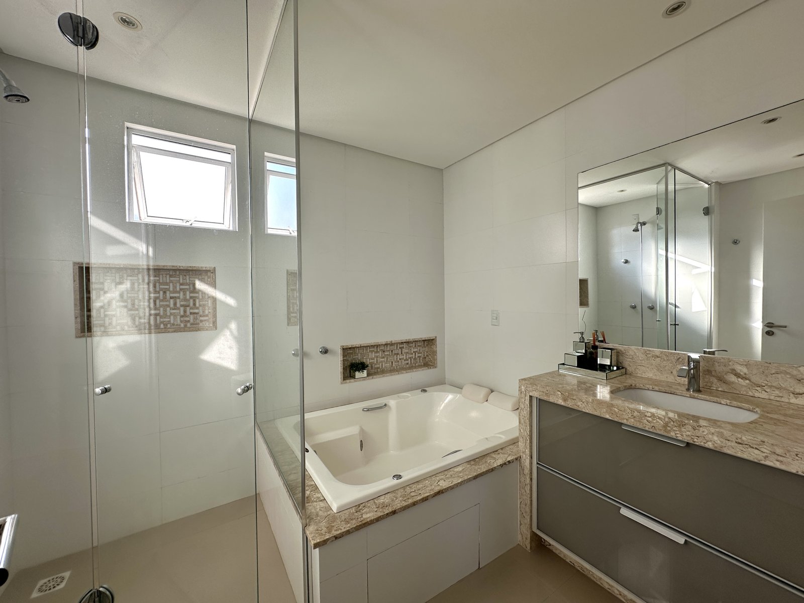 Apartamento, MARIA SANTANA, Meia Praia