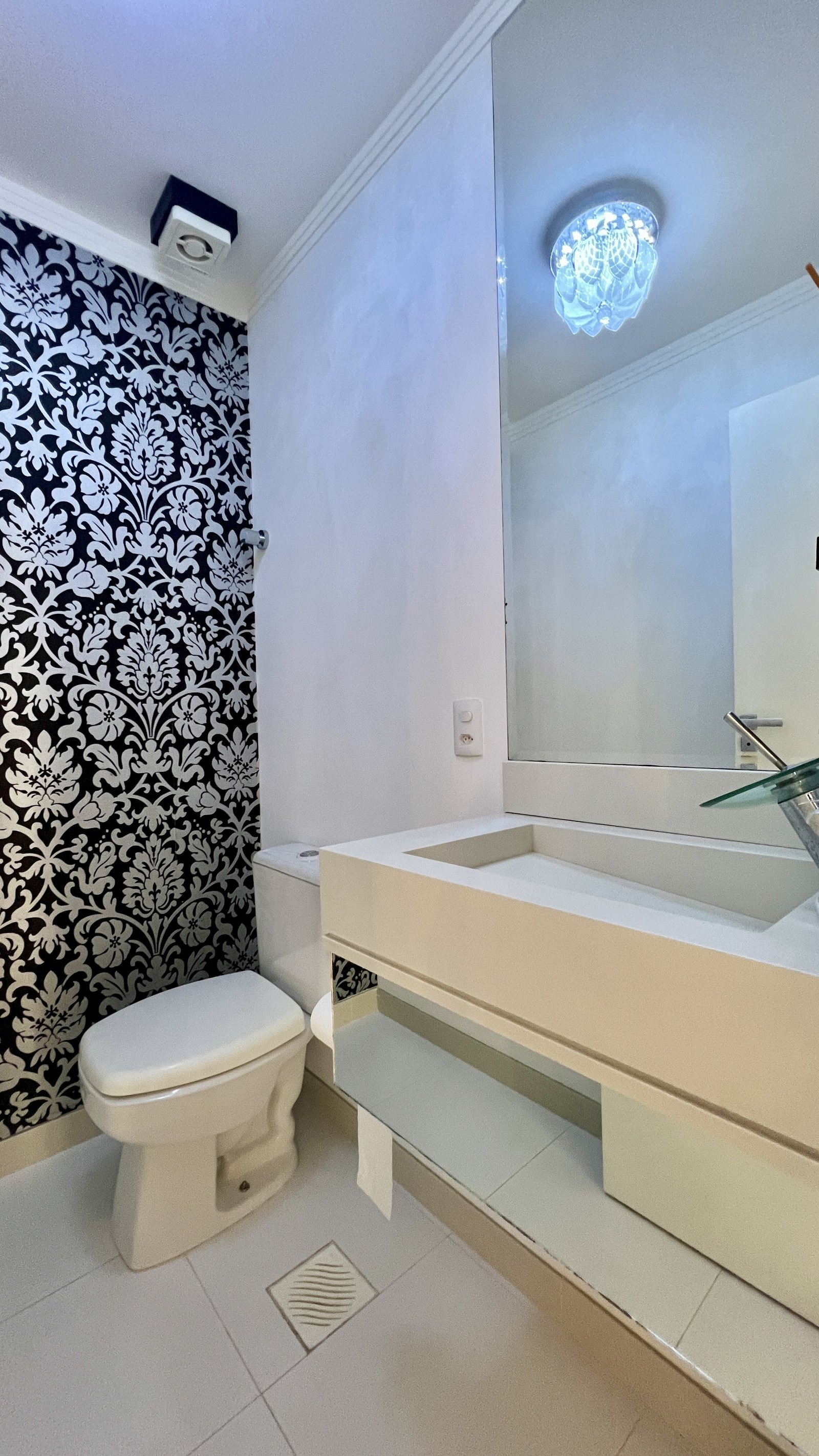 Apartamento, LUANA DELLAGNELO, Meia Praia