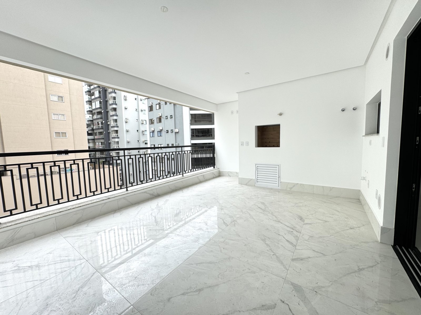 Apartamento, MAISON LAFAYETTE, Meia Praia