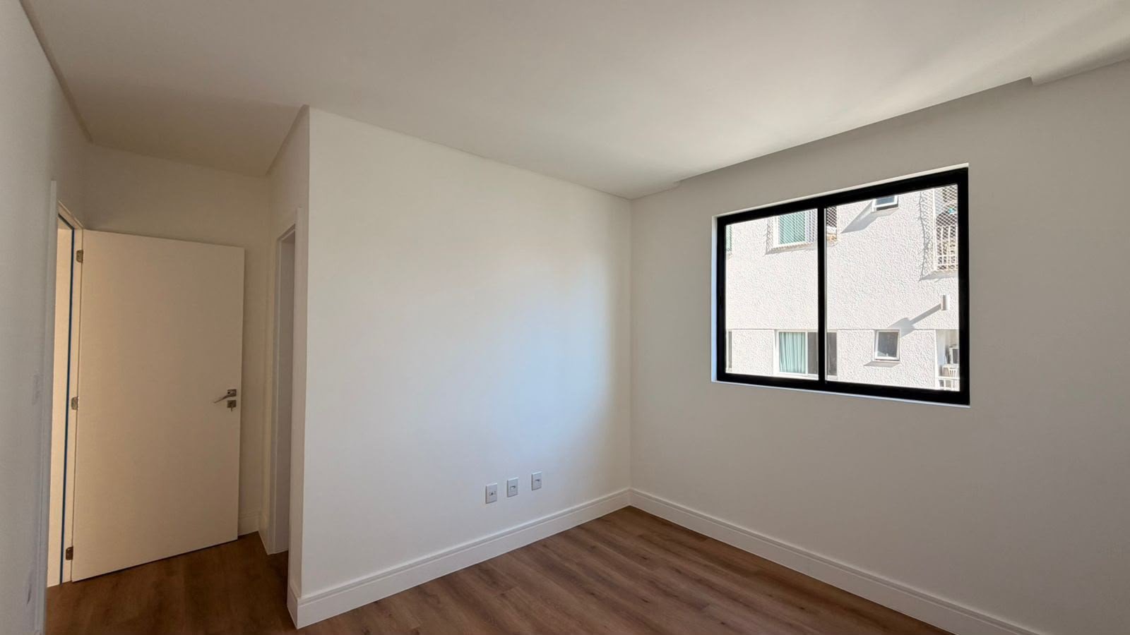 Apartamento, DOM MATEUS, Meia Praia