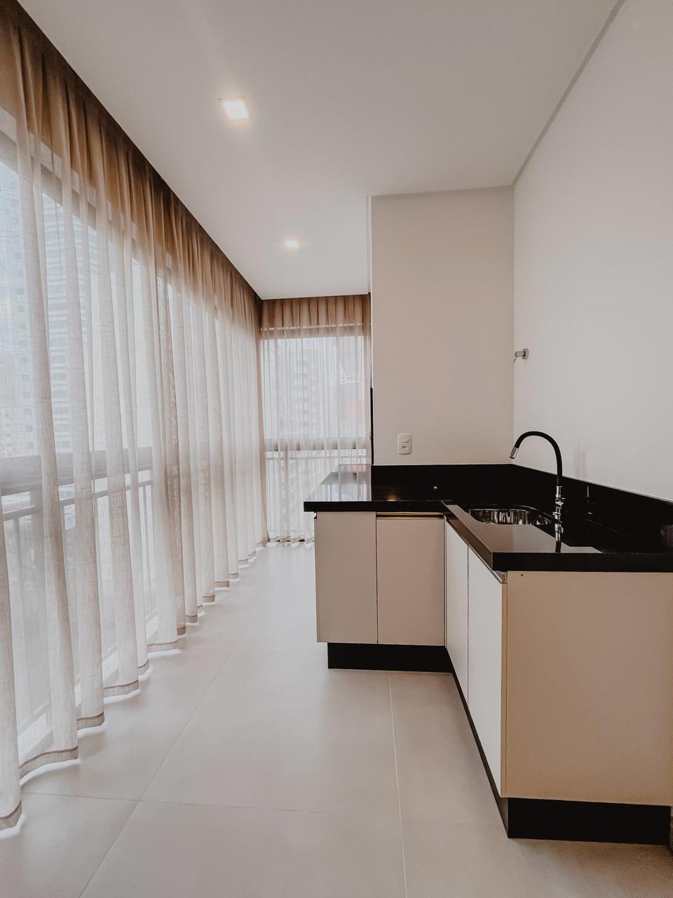 Apartamento, TRAMONTO, Meia Praia
