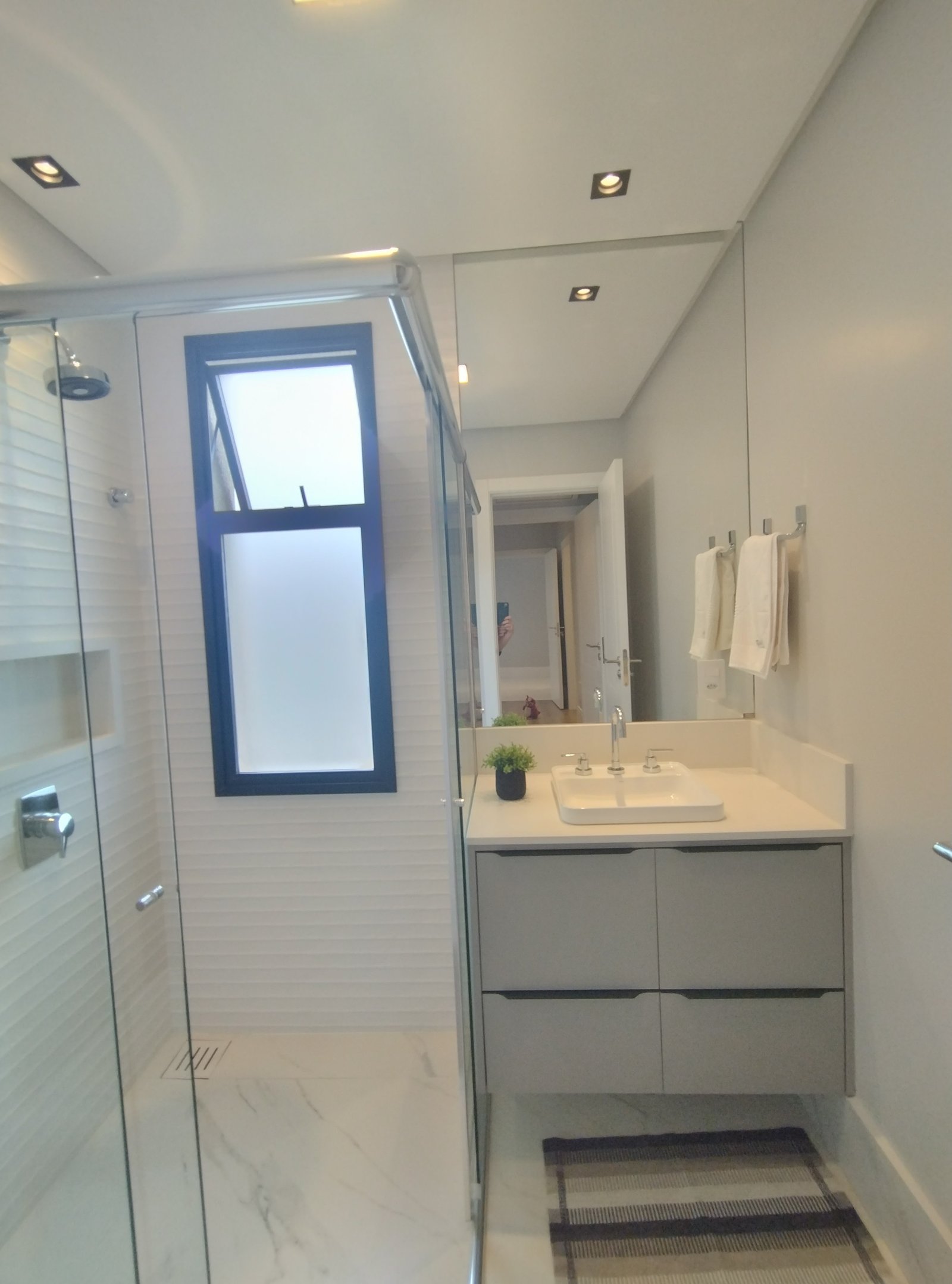 Apartamento, NOAH, Meia Praia