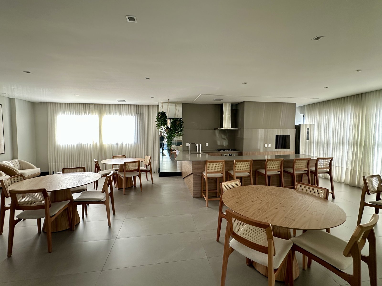 Apartamento, SELETTO, Meia Praia