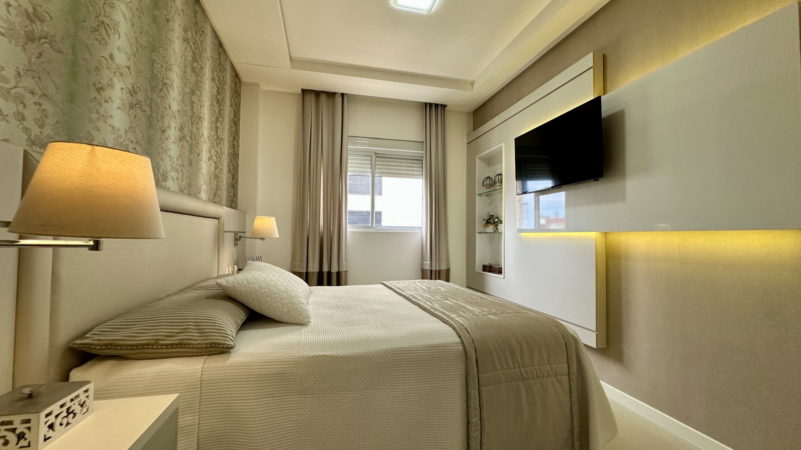 Apartamento, MANHATTAN, Meia Praia