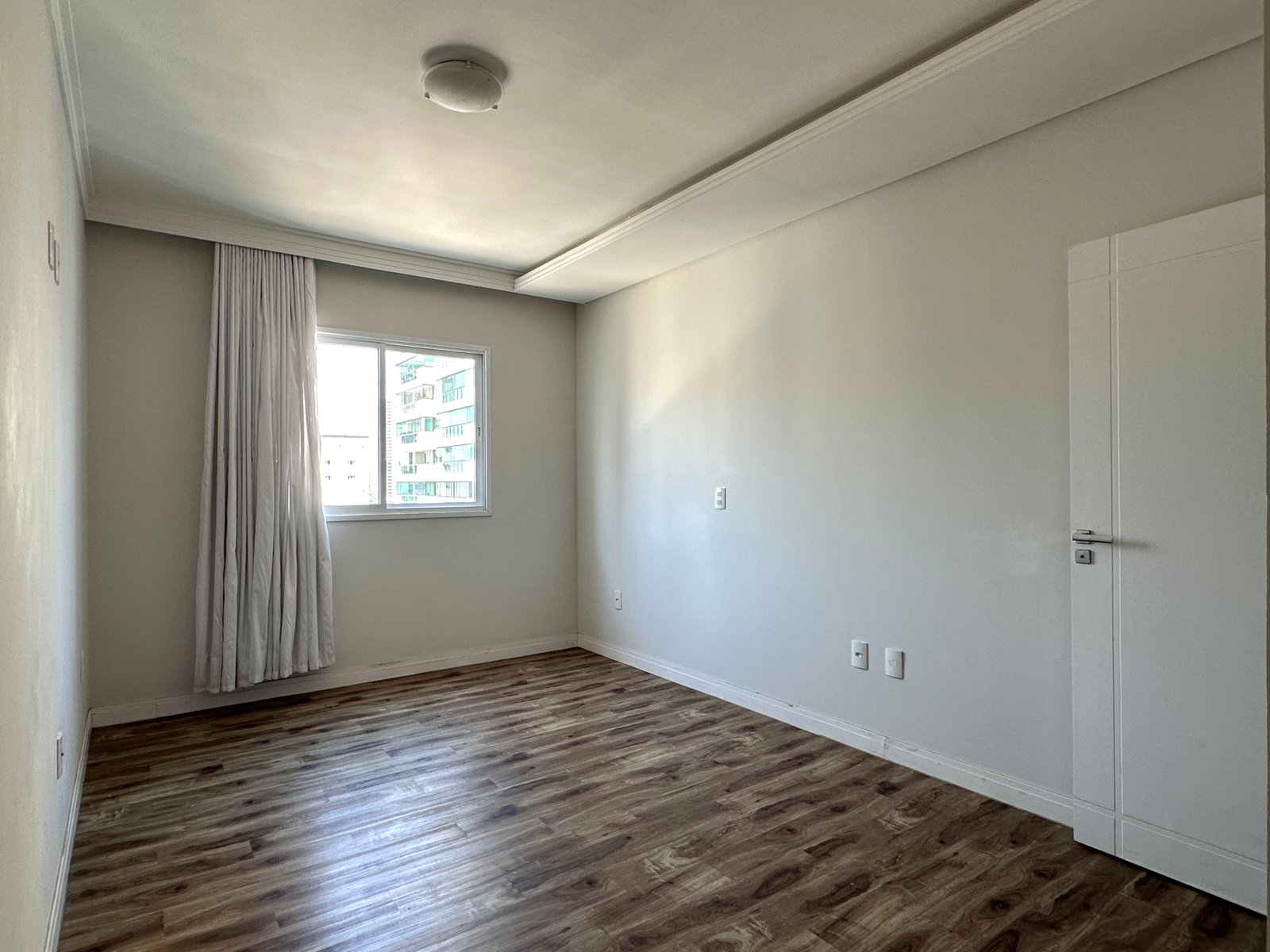 Apartamento, PRIVILEGE, Meia Praia