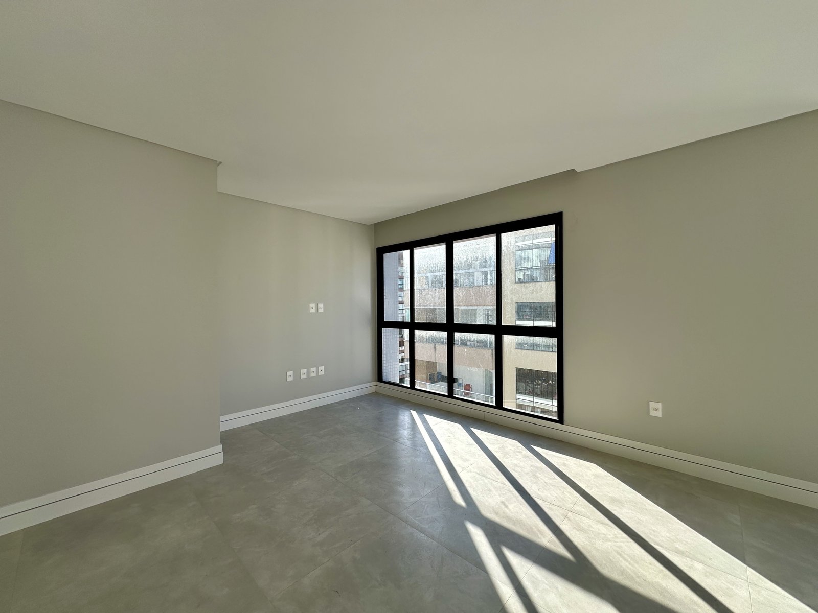Apartamento, SELETTO, Meia Praia